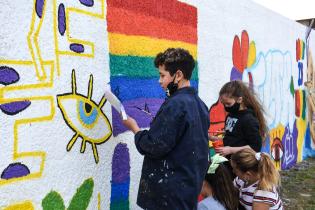 Mural en Crece Flor de Maroñas