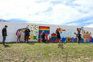 Mural en Crece Flor de Maroñas