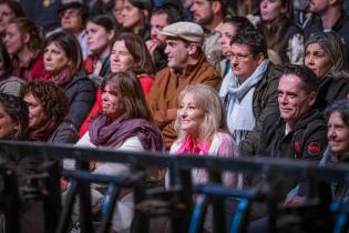 Esperando la carroza en el Teatro de Verano