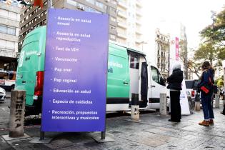 Día Internacional de Acción por la Salud de las Mujeresen la explanada de la Intendencia Día Internacional de Acción por la Salud de las Mujeresen la explanada de la Intendencia