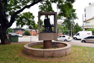 Monumento a Poetas Franco Uruguayos Monumento a Poetas Franco Uruguayos