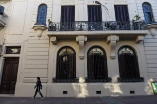 Refacción de fachadas en calle Pérez Castellano Refacción de fachadas en calle Pérez Castellano