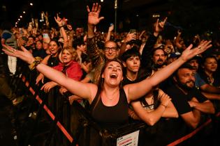 Público en los festejos por los 300 años de Montevideo 