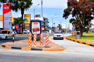 Dársena de giro Avenida Italia y Mataojo 