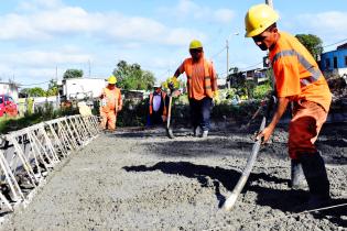 Obras en Av.Gral San Martin y Cno.Domingo Arena Obras en Av.Gral San Martin y Cno.Domingo Arena