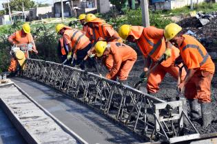 Obras en Av.Gral San Martin y Cno.Domingo Arena 