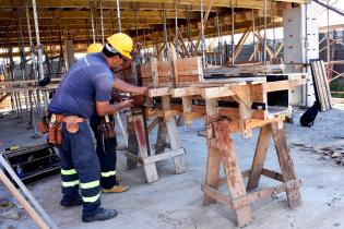 Avance de obras en Centro cultural de Flor de Maroñas