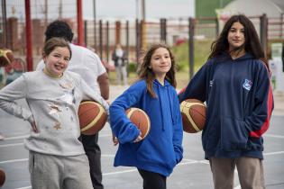 Actividades en la plaza de deportes Nº 1 en el marco del Plan ABC+ Deporte + Cultura