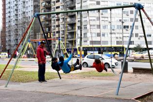 Rincon Infantil Plaza Integradora Luis Perez  Aguirre