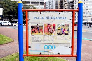 Rincon Infantil Plaza Integradora Luis Perez  Aguirre