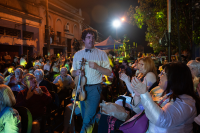 Festival callejero: Grecia tomada en el marco de los 25 años de la reapertura del Centro Cultural Florencio Sánchez 
