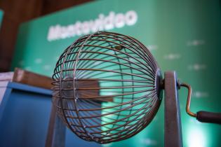 Sorteo del Programa de becas "Con el ABC estudio y trabajo" en Sala Ernesto de los Campos Sorteo del Programa de becas "Con el ABC estudio y trabajo" en Sala Ernesto de los Campos