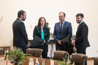 Reunión de la intendenta Carolina Cosse con el embajador de Bélgica en Bs. As. Karl Dhaene Reunión de la intendenta Carolina Cosse con el embajador de Bélgica en Bs. As. Karl Dhaene