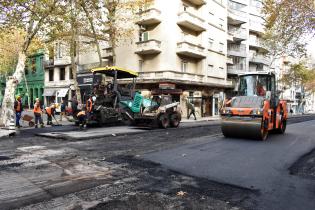 Obras en calle Canelones