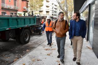 Obras en calle Canelones