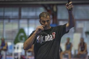 Academia para entrenadores y entrenadoras que participaron del Torneo Jr. NBA Academia para entrenadores y entrenadoras que participaron del Torneo Jr. NBA