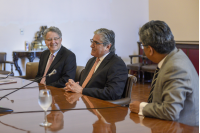 Visita de cortesía del Embajador de Perú en Uruguay
