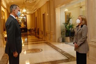 Intendenta Carolina Cosse participa de recepción organizada por el Rey Felipe VI en la Casa Real Española Intendenta Carolina Cosse participa de recepción organizada por el Rey Felipe VI en la Casa Real Española