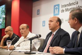 Firma de contrato de obra por túnel de Avenida Italia Firma de contrato de obra por túnel de Avenida Italia