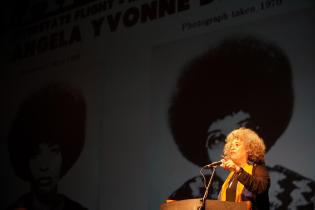 Conferencia magistral de Angela Davis Conferencia magistral de Angela Davis