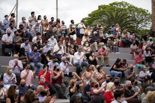 Asunción de gobierno en Municipio A Asunción de gobierno en Municipio A