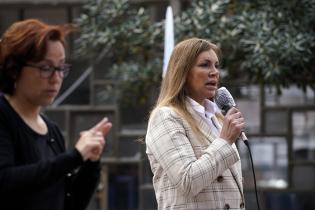 Inauguración de obras en la escuelas Grecia y Dardo Ortíz