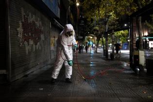 Desinfección de espacios públicos Desinfección de espacios públicos