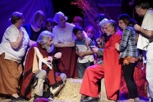 Presentación de obra de teatro del  Espacio Generacciones