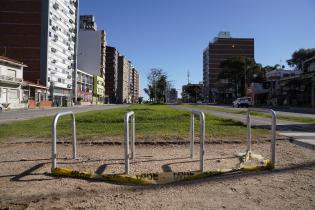 Bicicletario en Av.Italia y Francisco Simón Bicicletario en Av.Italia y Francisco Simón