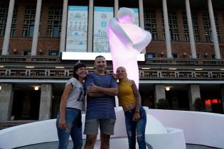 Inauguración de la instalación «Abrazo a la Vida»