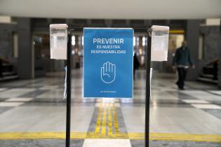 Atención al público con protocolo por coronavirus. Atención al público con protocolo por coronavirus.