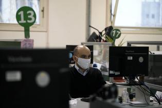 Atención al público con protocolo por coronavirus. Atención al público con protocolo por coronavirus.