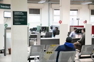 Atención al público con protocolo por coronavirus.