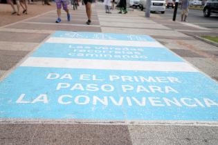 Campaña de convivencia en la rambla.