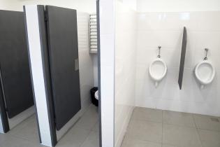 Nuevos baños públicos en Terminal del Cerro 