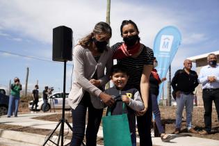 Inauguración de viviendas en el barrio Cauceglia