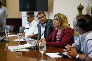 Firma de acuerdo del Plan Cuenca Casavalle Firma de acuerdo del Plan Cuenca Casavalle