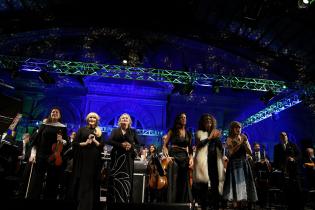 Orquesta Filarmónica de Montevideo concierto «Ellas»