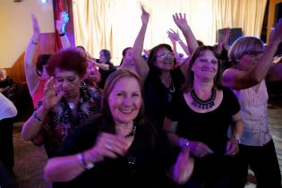 Baile de fin de año del Programa de Atención a las Personas Mayores Baile de fin de año del Programa de Atención a las Personas Mayores
