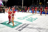 Desfile inaugural del Carnaval en las Canteras del Parque Rodó