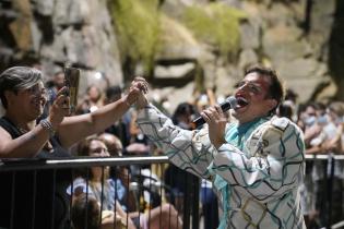 Desfile inaugural del Carnaval en las Canteras del Parque Rodó