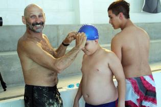 Natación para niñas y niños en Plaza de Deportes Nº11 Natación para niñas y niños en Plaza de Deportes Nº11