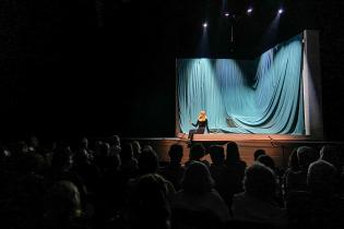 Actuación de la Comedia Nacional en Gran Canaria, España Actuación de la Comedia Nacional en Gran Canaria, España