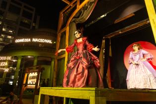 Teatro Solís Un poco de belleza por favor Teatro Solís Un poco de belleza por favor 15 de noviembre 2024