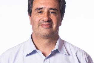 Coordinador de la Secretaría de Educación Física, Deporte y Recreación Marcelo Signorelli Coordinador de la Secretaría de Educación Física, Deporte y Recreación Marcelo Signorelli