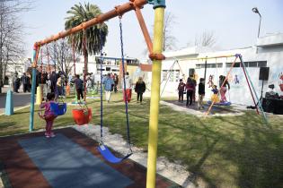 Inauguración móviles saludables en el hospital Pereira Rossell