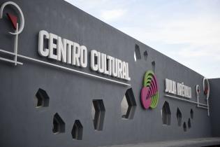 Centro Cultural Julia Arévalo Centro Cultural Julia Arévalo