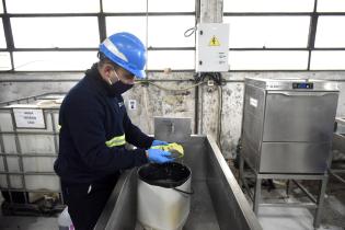 Proceso de reciclaje de aceite doméstico Proceso de reciclaje de aceite doméstico