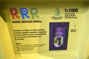 Proceso de reciclaje de aceite doméstico Proceso de reciclaje de aceite doméstico
