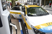 Presentación taxis eléctricos